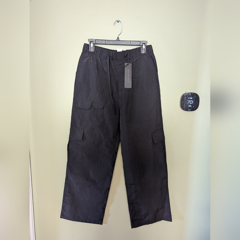 Nylon Cargo Pants Know One Cares - Picture 2 of 5